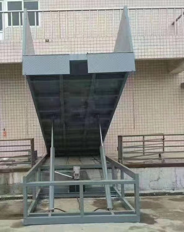 固定式液壓登車(chē)橋